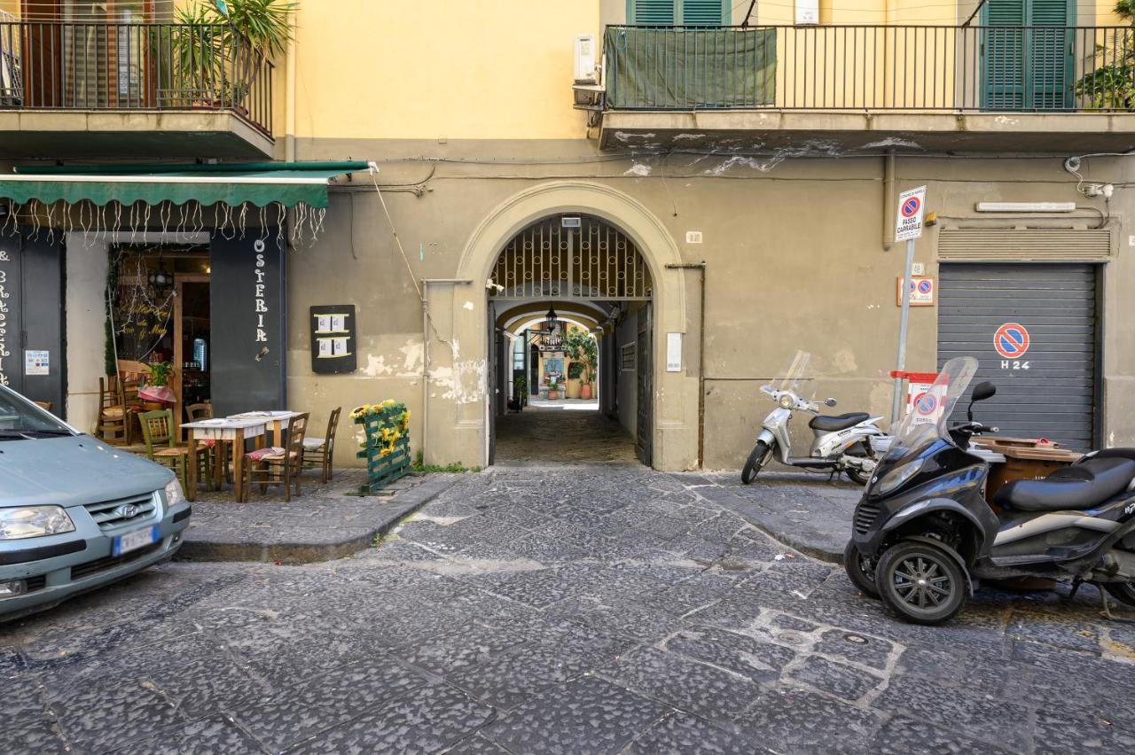 Appartamento Fox In The Port Napoli